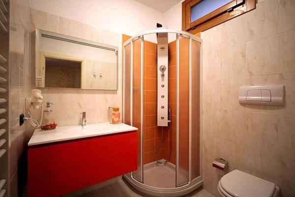 Agriturismo Il Barone Moniga del Garda Habitación foto